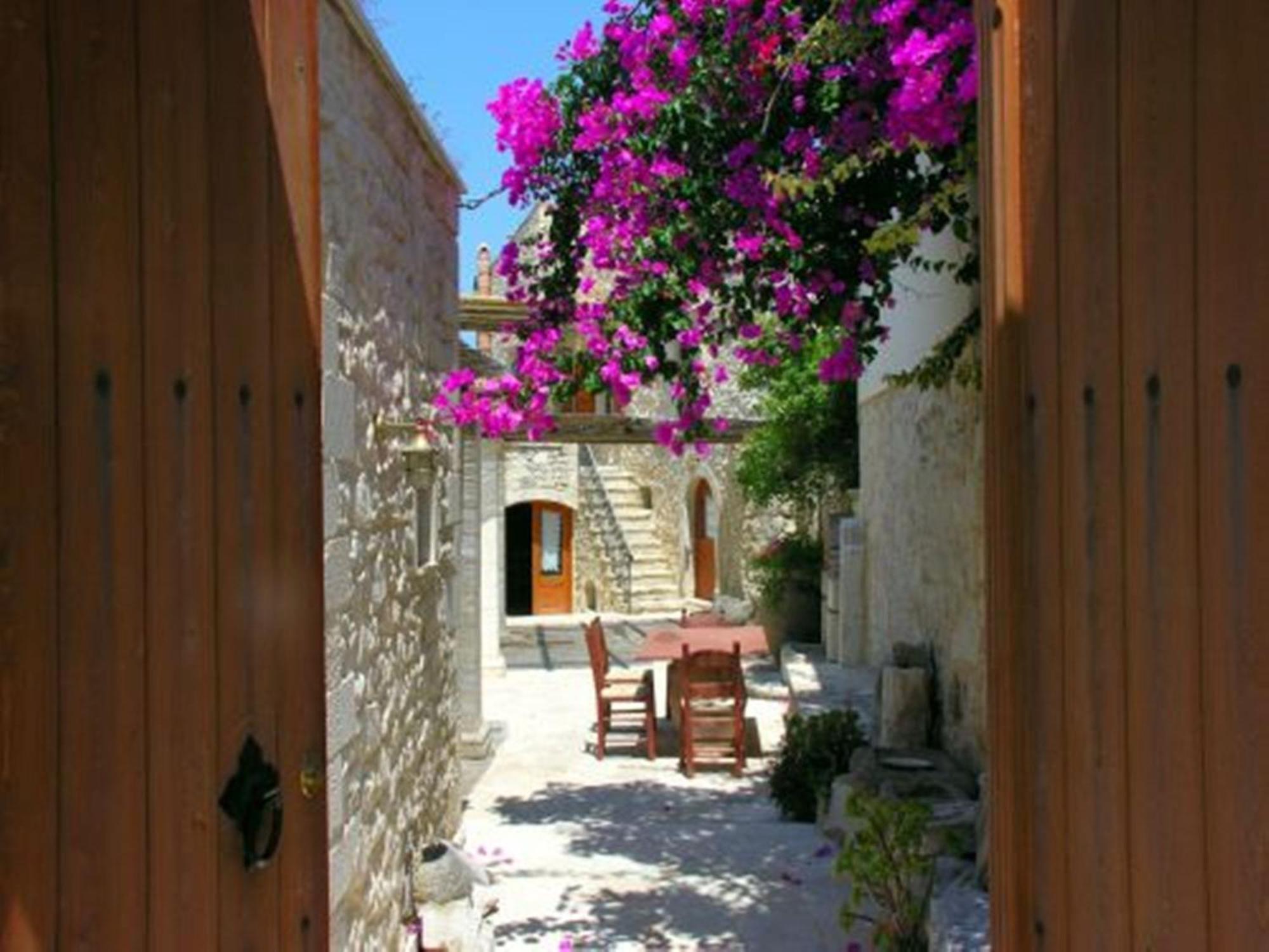 בית הארחה Margarítai 	Kouriton House מראה חיצוני תמונה