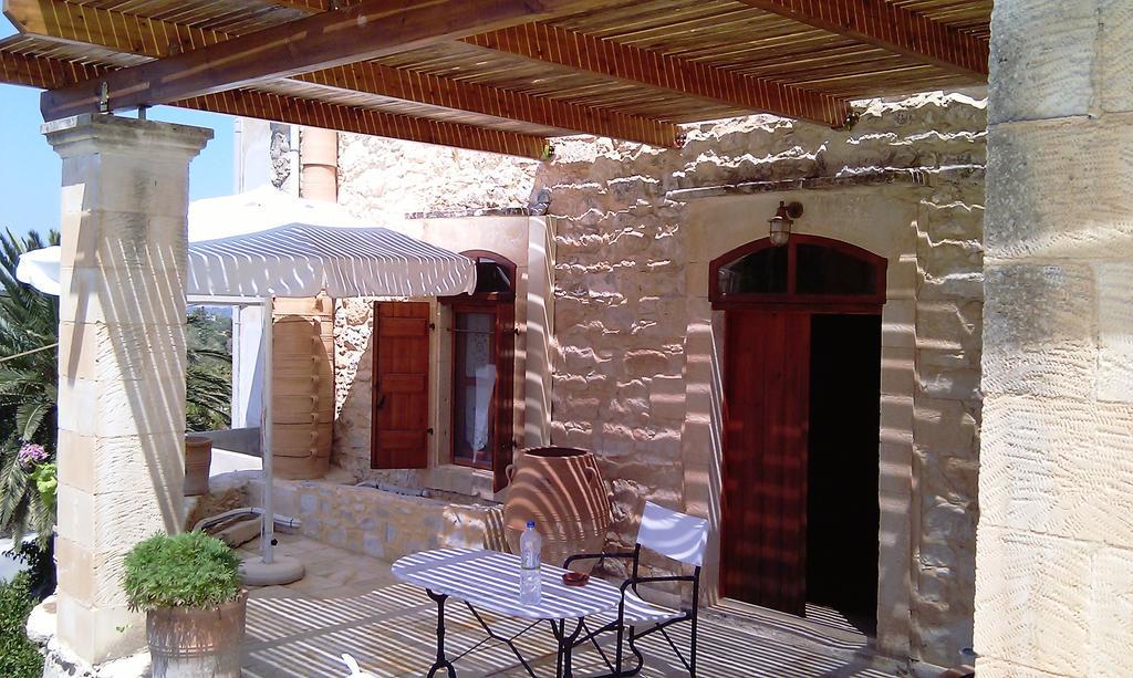 בית הארחה Margarítai 	Kouriton House מראה חיצוני תמונה