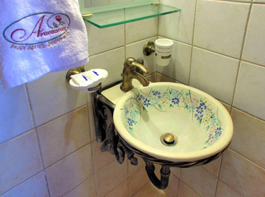 בית הארחה Margarítai 	Kouriton House חדר תמונה